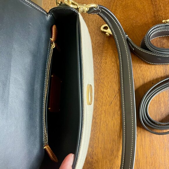 NEW Coach Harley 23 Cream Canvas and black leather - 3 straps - Picture 5 of 11